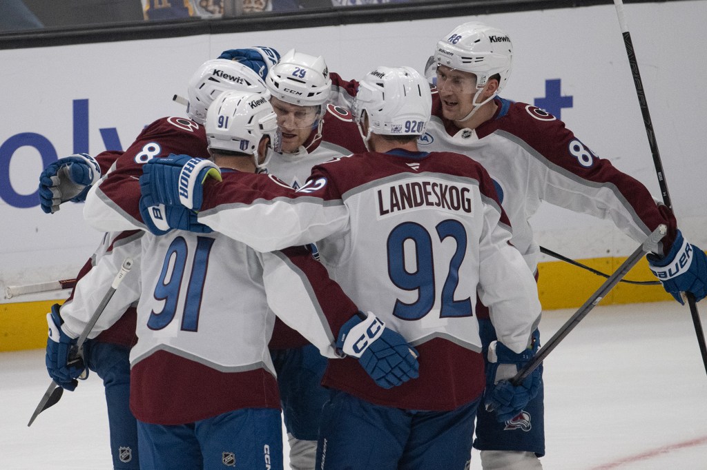 Colorado Avalanche defeat the Los Angeles Kings 5-1, sweeping the first round of the 2026 NHL Stanley Cup playoffs.