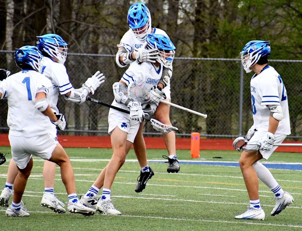 Catholic Central dominates rival Brother Rice in 14-4 victory – The Oakland Press