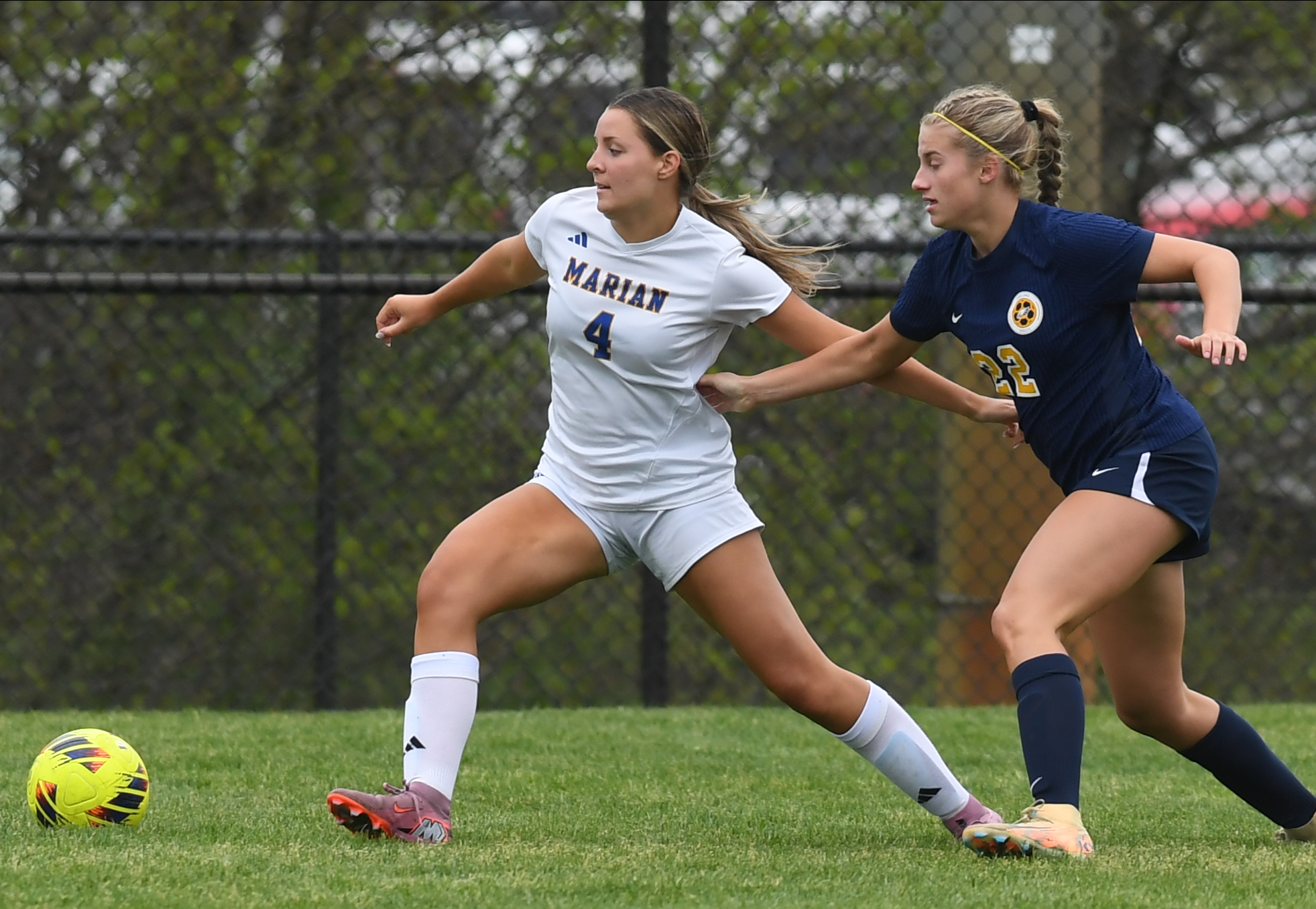 The Bloomfield Hills Marian Mustangs defeated the Hartland Eagles 3-2...