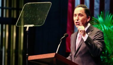 Mayor's budget proposal protects police, fire spending, while plugging $118M gap