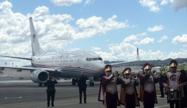 The Freedom Plane touches down in L.A. for a visit to campus – Annenberg Media