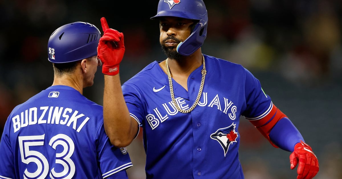 Lenyn Sosa has pinch hit two-run double as Toronto Blue Jays hold off Los Angeles Angels
