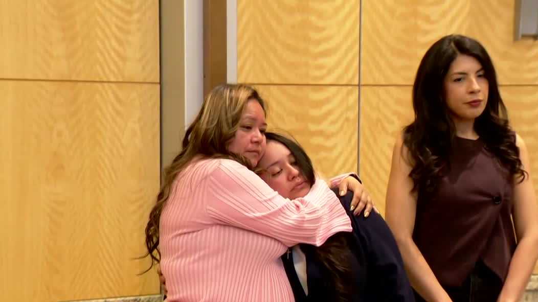 Sacramento mother who was deported to Mexico despite DACA status returns home
