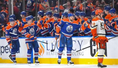 Draisaitl's 2 goals lift the Oilers past the Ducks 4-1 to stave off elimination