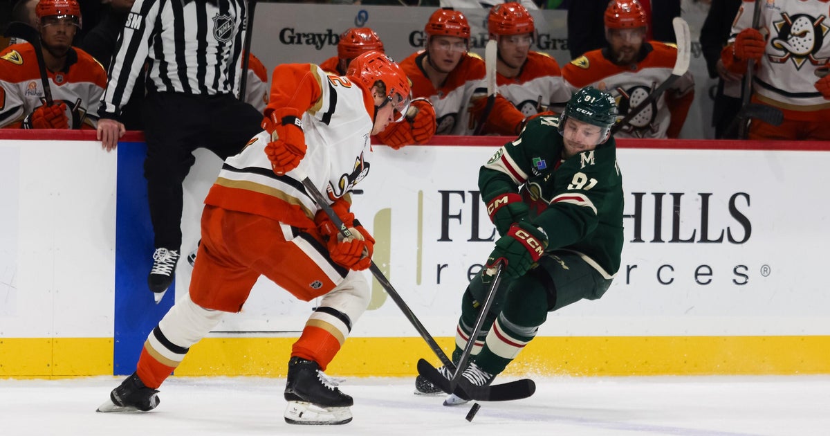 Wallstedt makes 35 saves for Wild in a 3-2 win over the Ducks in a playoff tuneup for both teams