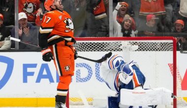 Ducks blast Oilers 7-4 in Game 3 in Anaheim's first home playoff game in 8 years