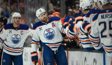 Draisaitl's 2 goals lift the Oilers past the Ducks 4-1 to stave off elimination