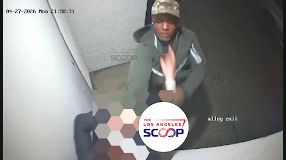 The suspect pinned the victim against a wall outside the Adas Torah synagogue in Los Angeles as he assaulted and choked him on April 27, 2026. (The LA Scoop)