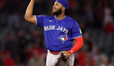 Blue Jays survive ninth-inning meltdown by Jeff Hoffman in Anaheim to win third in a row