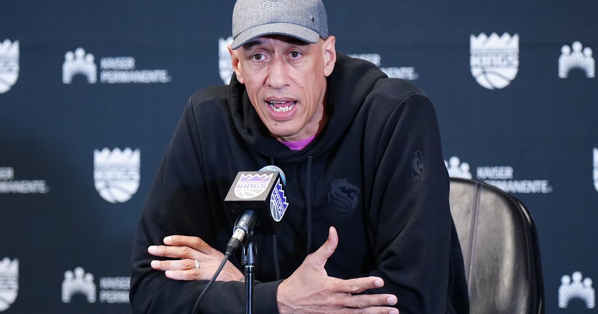 Kings will bring back coach Doug Christie for a second full season, AP source says :: WRAL.com