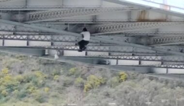 San Francisco police video shows suspected car thief hanging under Bay Bridge