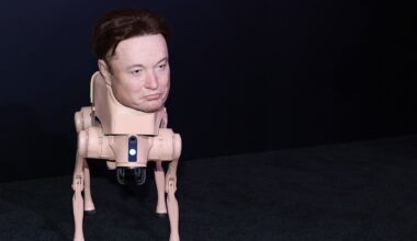 Elon-Headed Robot Dog Spotted In San Francisco