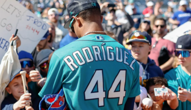 Jo Adell robs 3 home runs as Angels stun Seattle Mariners | Mariners