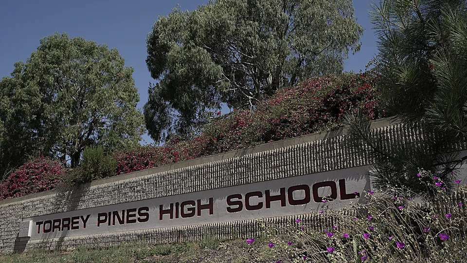 Torrey Pines High school sign in San Diego, CA