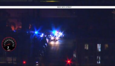 High-speed driver leads officers on chase to South LA – NBC Los Angeles