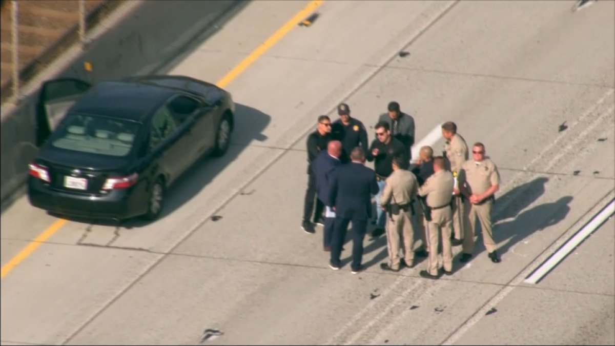 Man found shot inside car along 105 Freeway in South LA – NBC Los Angeles