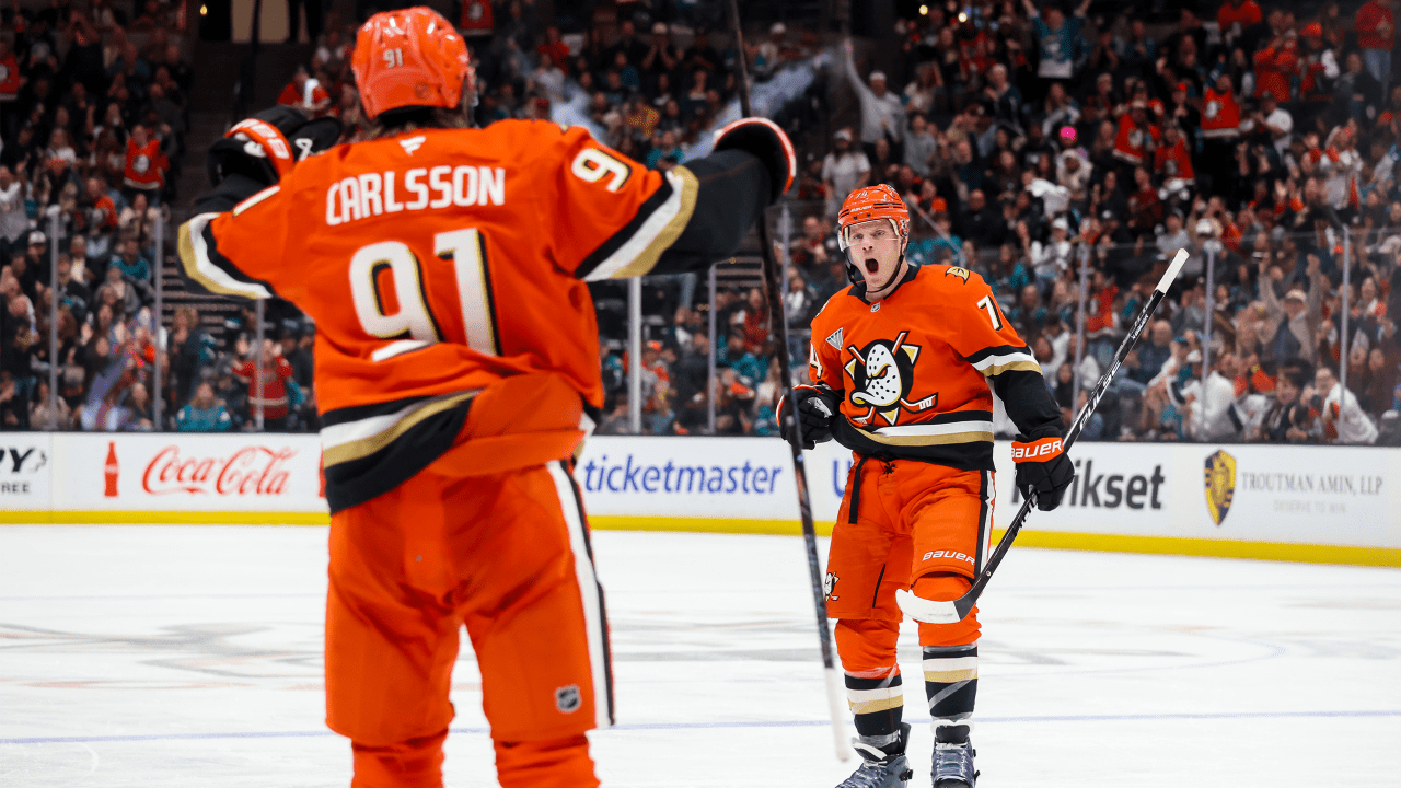 Carlson gets 1st NHL hat trick, Ducks defeat Sharks to end 6-game skid