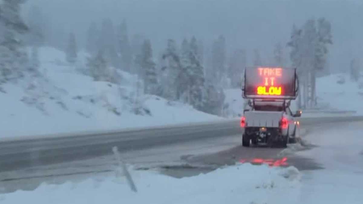 Snow falls upon Northern California Sierra after long stretch of dry weather
