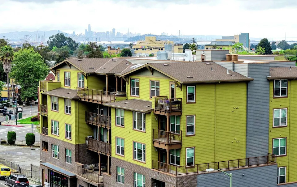 The Idora apartment building is pictured in Oakland on Wednesday. (Noah Berger/For the S.F. Chronicle)