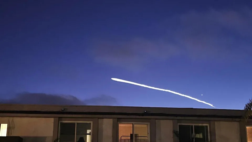 The rocket visible from Oceanside (FOX 5/KUSI).