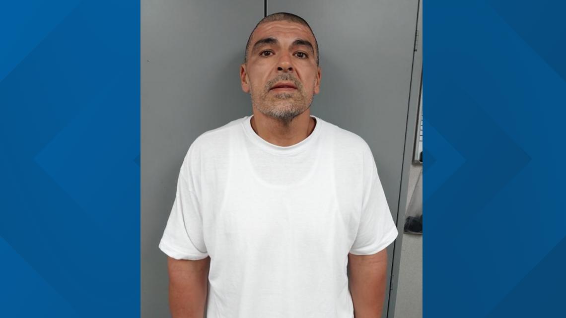 Convict escapes from San Diego halfway house