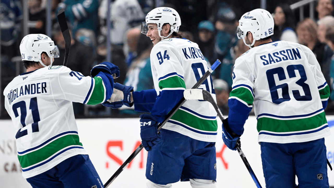 Canucks tie game late in 3rd period, edge Sharks in shootout
