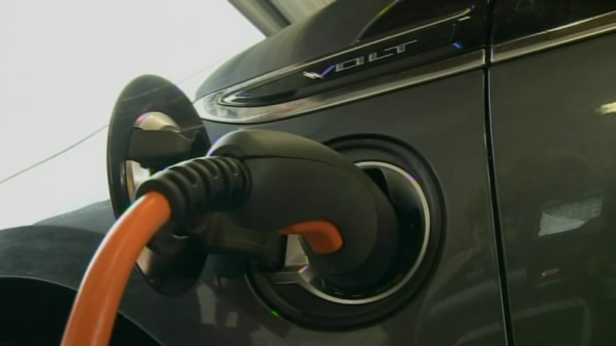 County to spend $16.5M on EV chargers at city of San Diego libraries, rec centers – NBC 7 San Diego