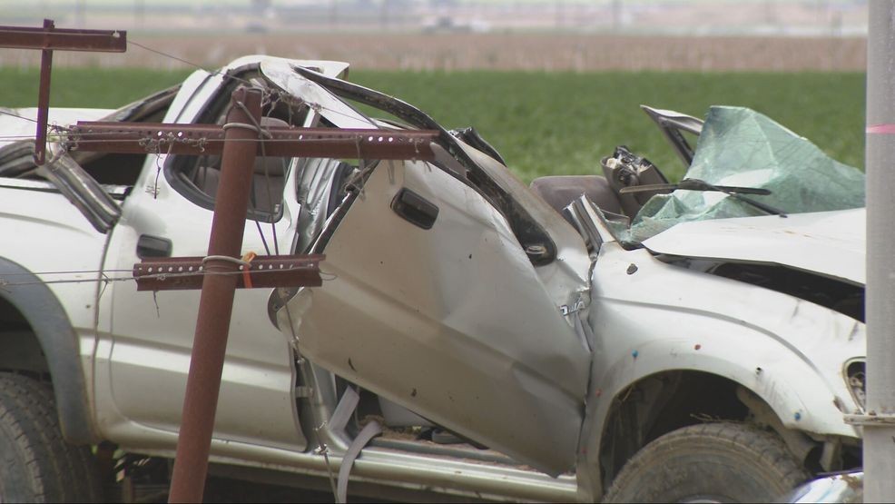 A 40-year-old Frazier Park man was airlifted to the hospital with severe injuries after a solo-vehicle crash on Highway 99 Tuesday morning. PHOTO: KBAK/KBFX