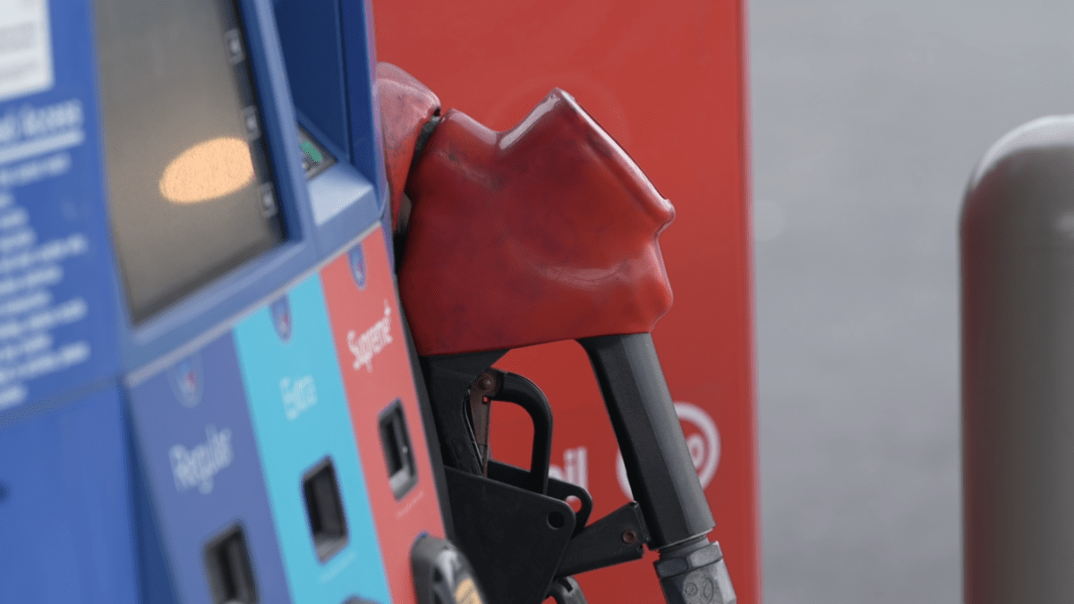 San Diego County gas price holds steady at $5.938 – NBC 7 San Diego