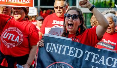 LAUSD teachers strike looms as labor negotiations continue