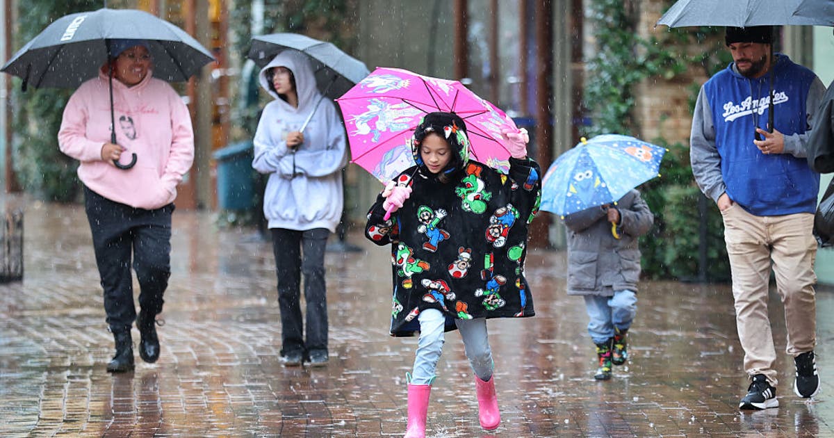 Southern California storm timeline: Back-to-back systems to bring rain, snow following heatwave