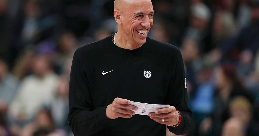 Sacramento Kings will reportedly bring back coach Doug Christie for a second full season