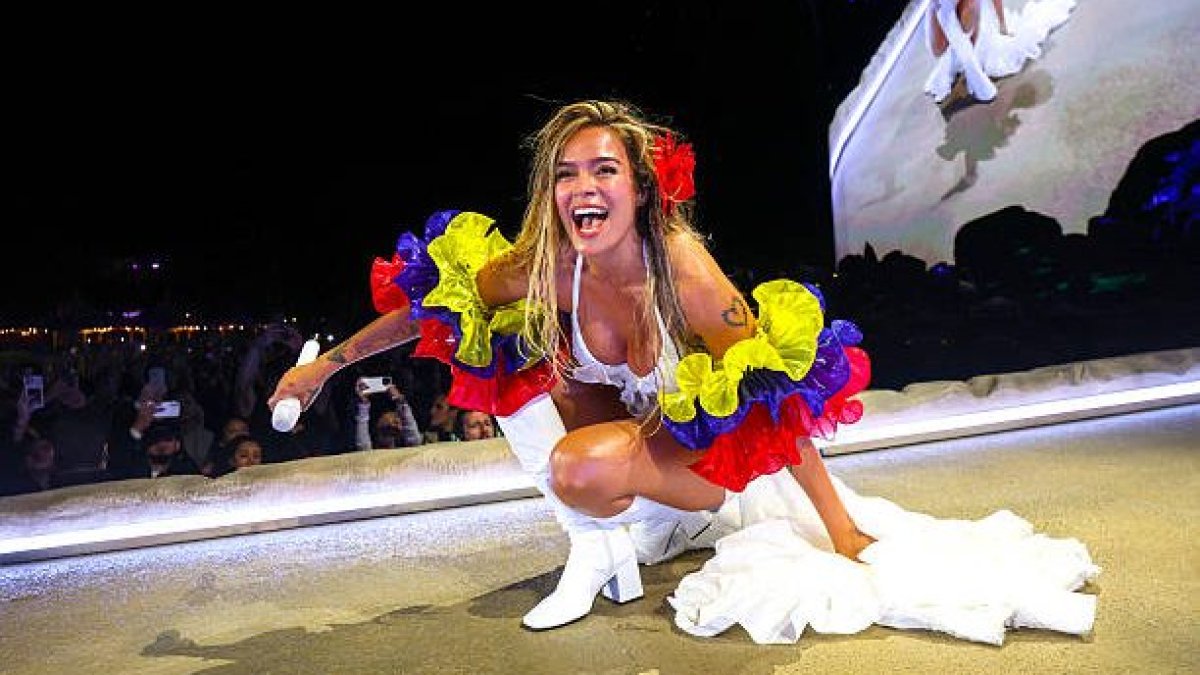 See Karol G world tour dates, including SoFi Stadium concert – NBC Los Angeles