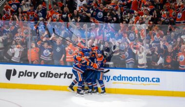 Kapanen's 2nd goal of game with 1:54 remaining lifts Oilers over Ducks 4-3 in playoff opener