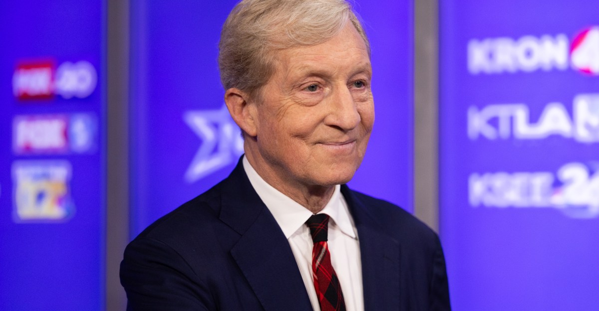 Tom Steyer, California governor candidate, wants to arrest Stephen Miller