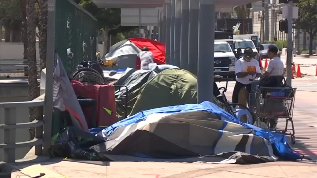 Second homeless contractor under scrutiny in Long Beach – NBC Los Angeles