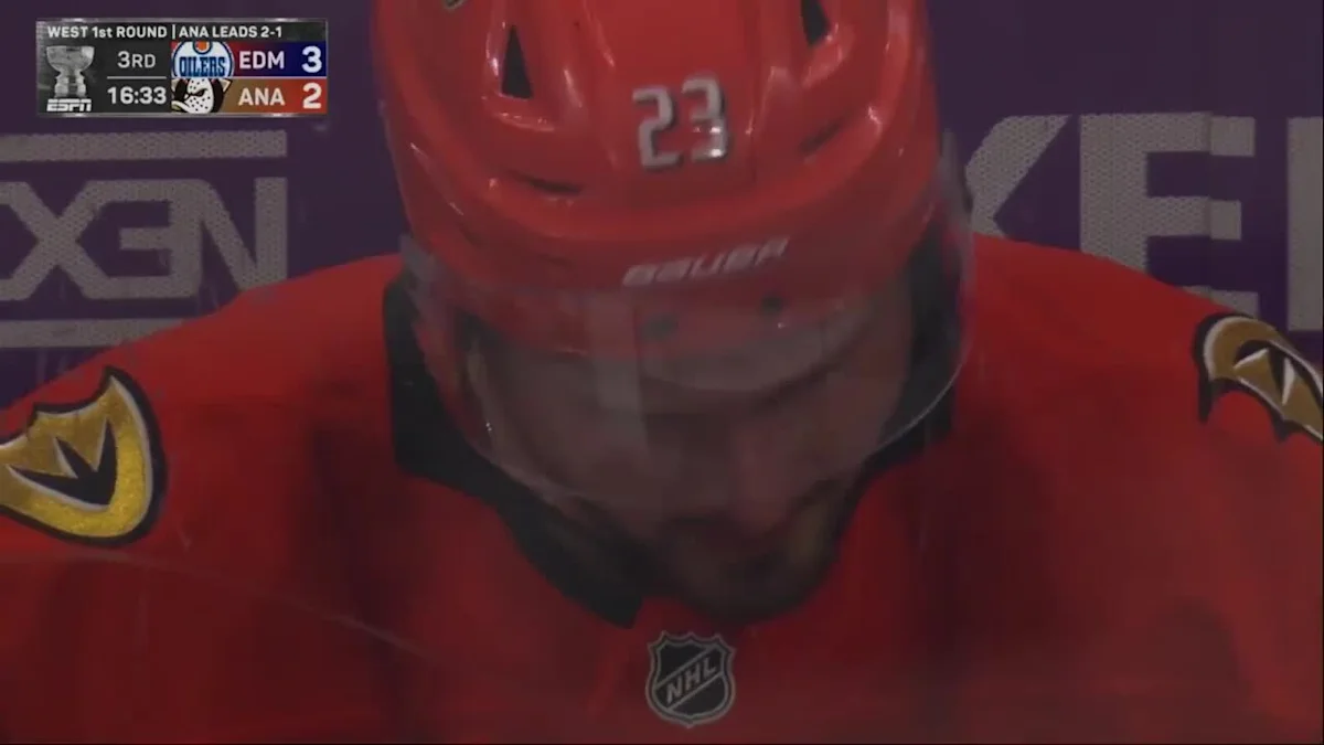 Evan Bouchard with a Powerplay Goal vs. Anaheim Ducks
