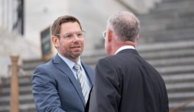 Chaotic California governor's race raises Democratic fears of potential loss