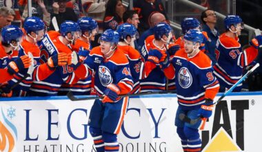 Kapanen's 2nd goal of game with 1:54 left lifts Oilers over Ducks 4-3 in playoff opener - WSB-TV Channel 2