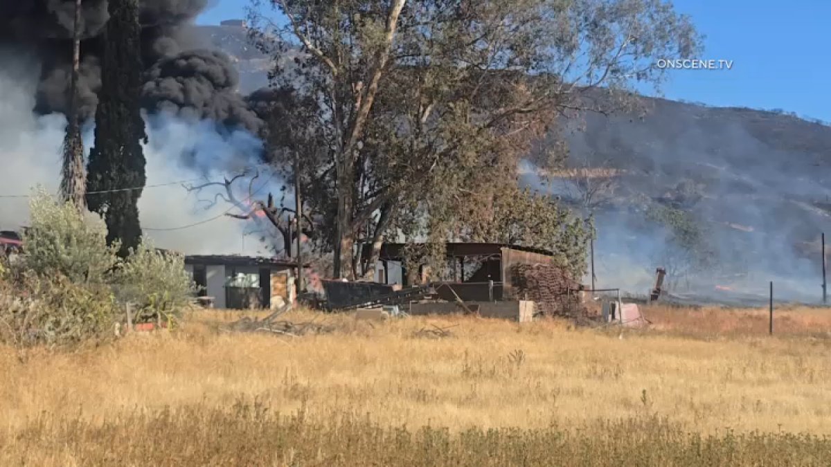 Brush fire in Jurupa Valley forces evacuations – NBC Los Angeles