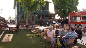 Moses McQueen’s Holds Grand Opening in Downtown Fresno