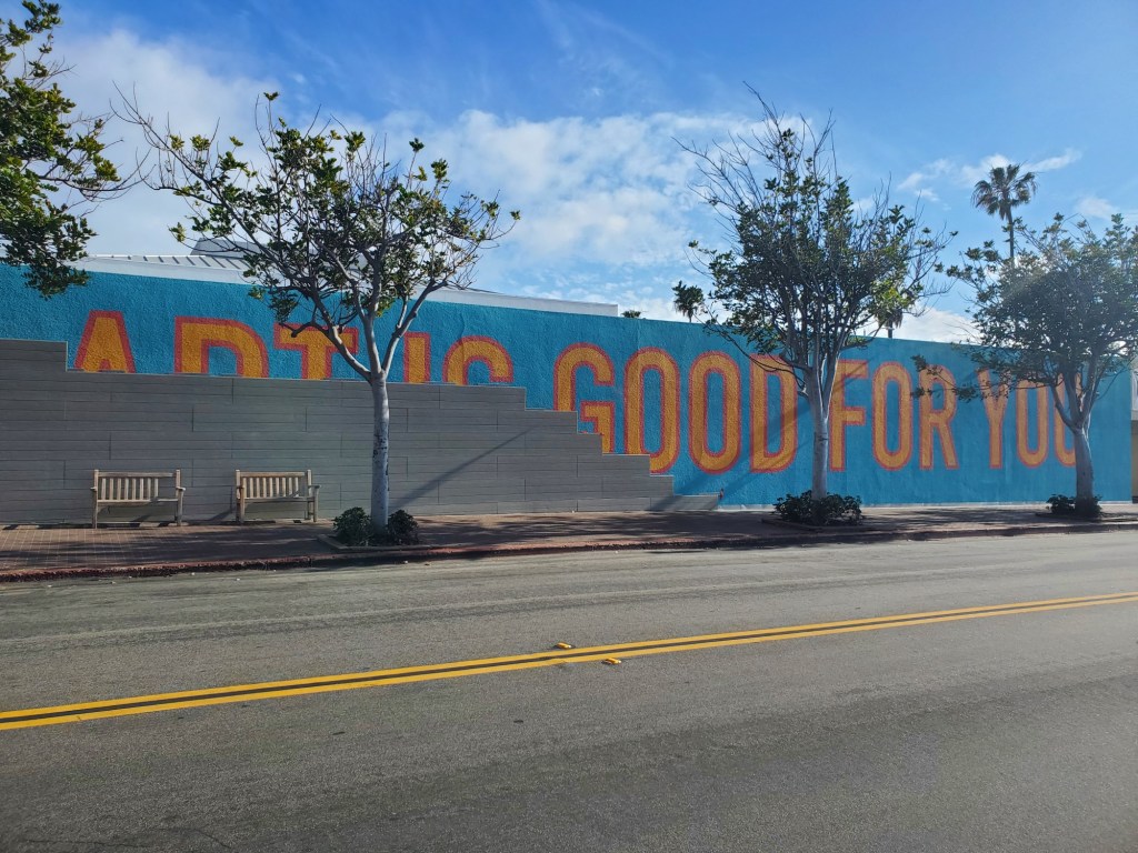 ‘Art is Good for You’ mural being covered as part of Chase Bank renovation in La Jolla – San Diego Union-Tribune