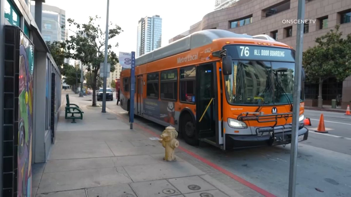 Woman stabbed on Metro bus in downtown LA – NBC Los Angeles