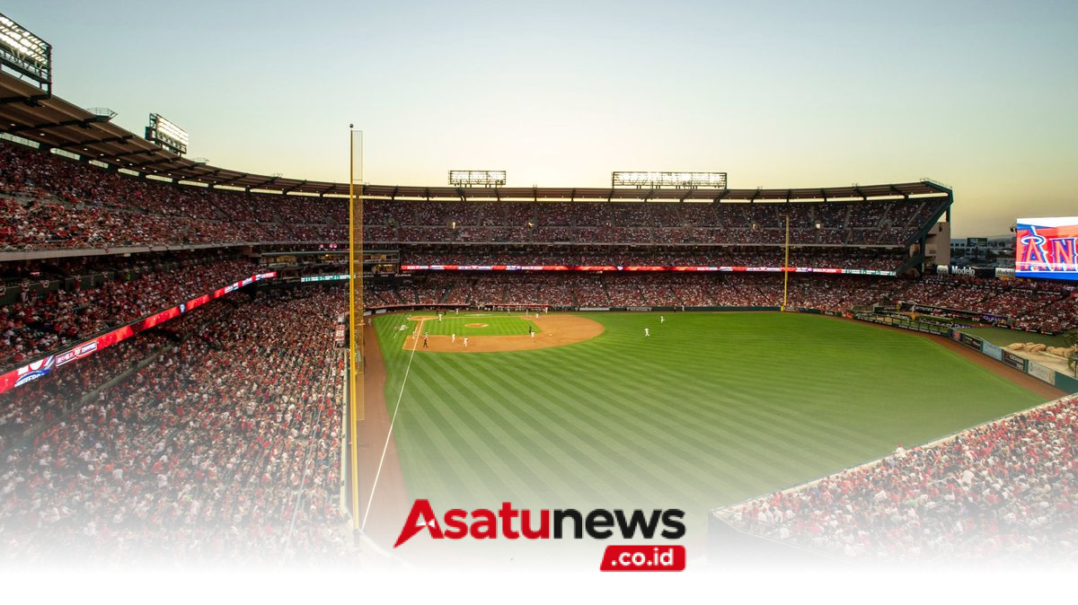 San Diego Padres Defeat Los Angeles Angels in Anaheim