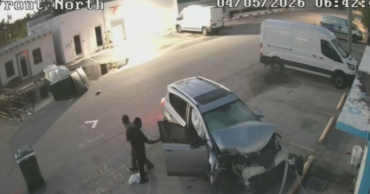 Shocking crash caught on video: Car slams into Oakland Park business