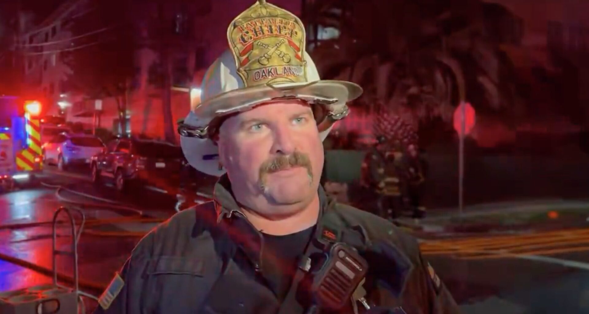 12 households displaced, cat killed, in Oakland fire