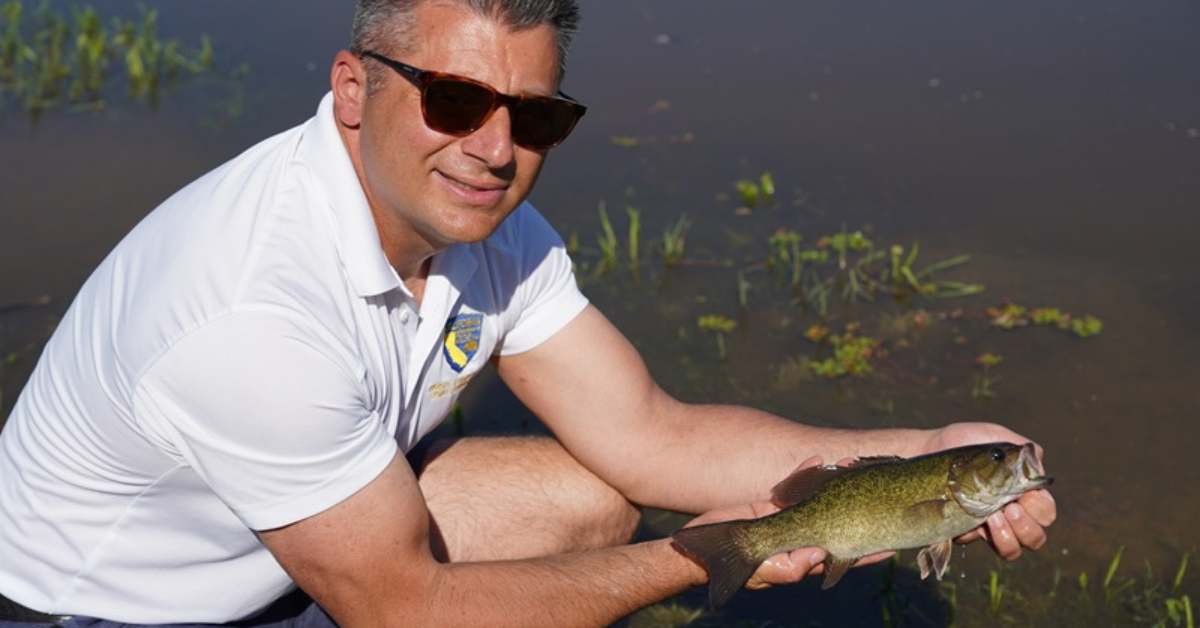 This Sacramento Park Pond Just Became an Urban Fishing Destination
