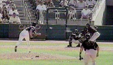 MLB 2026: Randy Johnson pitch strikes bird, 25 years later