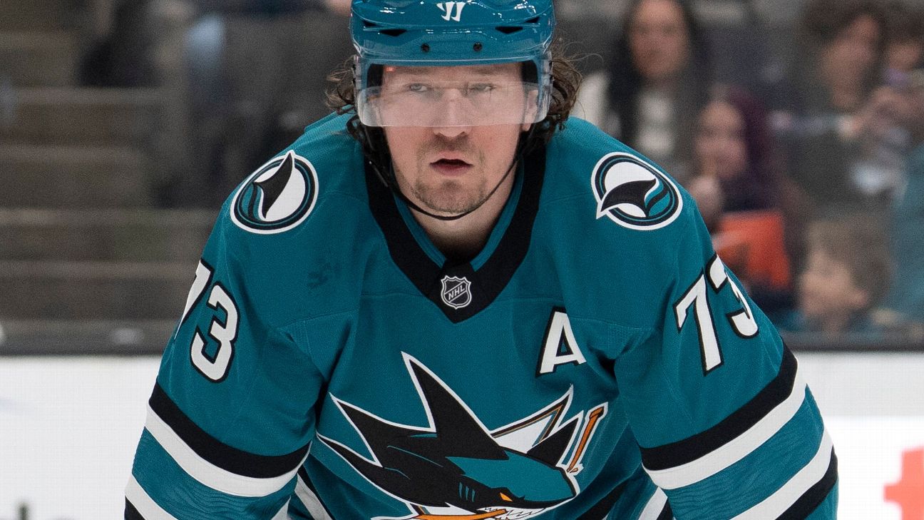 San Jose Sharks' playoff hopes slim after 4-3 shootout loss