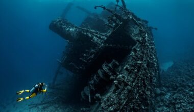 The ‘Holy Grail of Shipwrecks’ Is Still Underwater—With Its Fortune.
